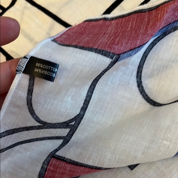 Geometric Pattern Scarf Square - Picture 3 of 6